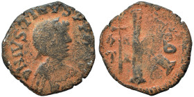 Justin I, 518-527. Half follis (bronze, 6.99 g, 24 mm), Theoupolis (Antioch). D N IVSTINVS PP AVG Diademed and draped bust of Justin I to right. Rev. ...