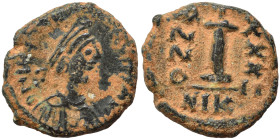 Justinian I, 527-565. Decanummium (bronze, 3.70 g, 17 mm), Nicomedia. Diademed, draped and cuirassed bust right. Rev. Large I between A/N/N/O and X/X/...