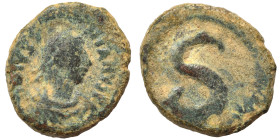 Justinian I, 527-565. 6 Nummi (bronze, 2.62 g, 15 mm), Alexandria. Diademed, draped, and cuirassed bust right. Rev. Large S. DOC 275; SB 248. Nearly v...