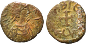 VANDALS. Hilderic, 523-530. Nummus (bronze, 0.35 g, 8 mm), Carthage. HILD REX Diademed, draped and cuirassed bust right. Rev. Cross potent within wrea...