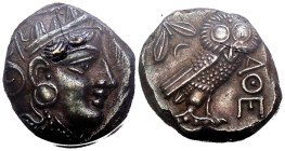 ATTICA, Atenas. Tetradracma. (Ar. 17,00g/21mm)*. 393-300 a.C. (HGC 4, 1599). Anv: Cabeza de Atenas con casco a derecha, con ojo detallado. Rev: Búho e...