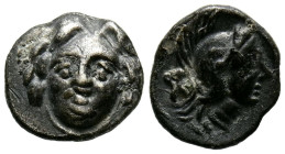 PISIDIA, Selge. Óbolo. (Ar. 0,86g/10mm). 350-300 a.C. (SNG BN 1933). Anv: Cabeza de frente de Gorgona. Rev: Cabeza con casco de Atenena a derecha, det...