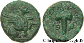 IONIA - TEOS
Type : Unité 
Date : c. 150 AC. 
Mint name / Town : Téos, Ionie 
Metal : copper 
Diameter : 12  mm
Orientation dies : 11  h.
Weight : 1,8...