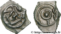 CANTII - CANTIENS (Area of Kent)
Type : Potin au taureau, lignes géométriques “Type E” ou “Early Dump Type” 
Date : Ier siècle avant J.-C. 
Metal : po...
