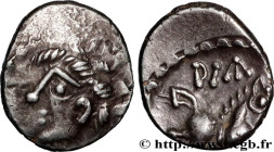 EDUENS, ÆDUI (BIBRACTE, Area of the Mont-Beuvray)
Type : Denier DIASVLOS 
Date : c. avant 52 AC. 
Mint name / Town : Autun (71) 
Metal : silver 
Diame...