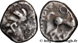 EDUENS, ÆDUI (BIBRACTE, Area of the Mont-Beuvray)
Type : Denier à la lyre 
Date : c. avant 52 AC. 
Mint name / Town : Autun (71) 
Metal : silver 
Diam...