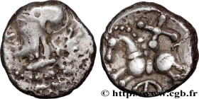EDUENS, ÆDUI (BIBRACTE, Area of the Mont-Beuvray)
Type : Denier à la croisette et à la rouelle 
Date : c. 80-50 AC. 
Mint name / Town : Autun (71) 
Me...