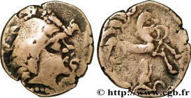 PICTONES (Area of Poitiers)
Type : Statère d’électrum à la main 
Date : Ier siècle avant J.-C. 
Mint name / Town : Poitiers (86) 
Metal : electrum 
Di...