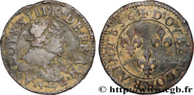 LOUIS XIII
Type : Double lorrain, type 9 
Date : 1636 
Mint name / Town : Stenay 
Metal : copper 
Diameter : 19,5  mm
Orientation dies : 12  h.
Weight...