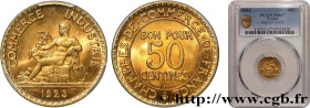 III REPUBLIC
Type : 50 centimes Chambres de Commerce 
Date : 1923 
Mint name / Town : Paris 
Quantity minted : 119583707 
Metal : bronze-aluminium 
Di...