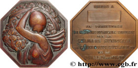III REPUBLIC
Type : Médaille, Porteuse de fleurs par Pierre Turin, Chambre syndicale du calendrier réclame 
Date : (1926) 
Mint name / Town : Monnaie ...