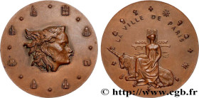 V REPUBLIC
Type : Médaille, La ville de Paris 
Date : n.d. 
Metal : bronze 
Diameter : 62,5  mm
Engraver : BIZETTE-LINDET André (1906-1998) 
Weight : ...