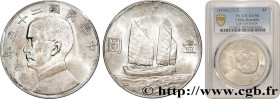 CHINA
Type : 1 Dollar Sun Yat-Sen an 23 
Date : 1934 
Quantity minted : 128740000 
Metal : silver 
Millesimal fineness : 880  ‰
Diameter : 39  mm
Orie...