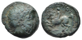RE DI MACEDONIA. Filippo II (359-336 a.C.). AE (g 4,46). Testa diademata di Apollo a destra. R/ Cavaliere al galoppo a sinistra; sotto, punta di lanci...