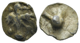 Medieval stud with eagle. Circa 13th century (Lead, 16.69 mm, 4.2 g).