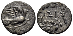SIKYONIA. Sikyon. Circa 250-200 BC. (Bronze, 16 mm, 2.42 g, 4 h). Dove flying right. Rev. ΣΙ within wreath. BCD Peloponnesos 316.1-2. HGC 5, 274. Warr...