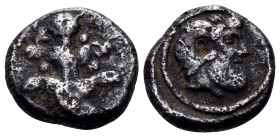 KYRENAIKA. Kyrene. Circa 480-435 BC. Hemidrachm (Silver, 11 mm, 1.62 g, 7 h). Silphium plant with two pairs of leaves and five flowers. Rev. [KY] Head...