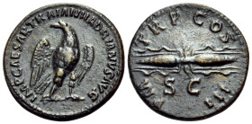 Hadrian, AD 117-138. Semis (Bronze, 19 mm, 3.51 g, 6 h), Rome, 121-122. IMP CAESAR TRAIAN HADRIANVS AVG Eagle standing to left. Rev. P M TR P COS III ...