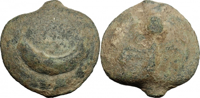 Greek Italy. Northern Apulia, Luceria. AE Cast Semuncia, c. 225-217 BC. D/ Cresc...