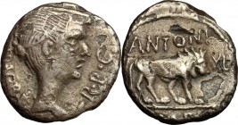 Fulvia, first wife of M. Antony (died 40 BC).. AR Quinarius, 43 BC