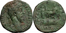 Commodus (177-192).. AE Sestertius, 186 AD