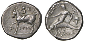 CALABRIA Taranto - Statere (281-240 a.C.) Statere - Cavaliere a s. - R/ Taras su delfino a s. - Vlasto 843. HN Italy 1026 AG (g 6,36)

Status: qSPL