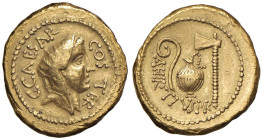 Cesare (+ 44 a.C.) Aureo (46 a.C.) Busto velato a d. - R/ A HIRTIVS PR, strumenti sacrificali - Cr. 466/1 AU (g 8,20) Esemplare particolarmente pesant...