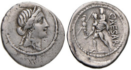 Cesare (+ 44 a.C.) Denario (zecca africana, 47-46 a.C.) Testa di Venere a d. - R/ Enea con Anchise sulle spalle - B. 10; Cr. 458/1 AG (g 3,72) Controm...