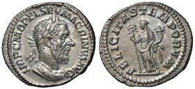 Macrino (217-218) Denario - Busto laureato a d. - R/ La Felicità stante a s. - RIC 60 AG (g 3,45)

Status: SPL
