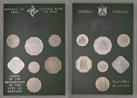 IRAQ Republic (1968-2003) Set di 7 monete: 5, 10 fulus, 25, 50, 250, 500 falsan, and 1 dinar AH1402 / 1982 - KM PS6 CU-NI In confezione originale.

...