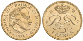 MONACO Ranieri III (1949-2005) 5 Franchi 1974 ESSAI - Gad. MC 153 AU (g 19,60) RRR Tiratura di 1000 esemplari. In blister con la bustina in carta del ...