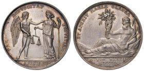 Medaglia 1802 Pace di Amiens. D/ PAX RESUSCITAT IUSTITIAM. Nel campo il Genio della pace in piedi davanti alla Giustizia. Esergo: AMBIANI (n.d.r. Amie...