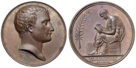 Medaglia 1802 Organizzazione della Pubblica istruzione. D/ Anepigrafe. Testa di Napoleone a dx. Sotto la troncatura del collo: ANDRIEU. F. - R/ Giovan...