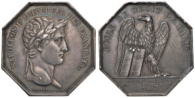 Gettone Ottagonale 1804 Scuola di diritto di Parigi. D/ Testa laureata a dx. Giro: “NAPOLEON I.er EMPEREUR DES FRANCAIS.” In basso: BRENET. R/ Aquila ...