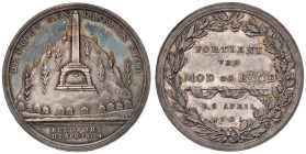 Medaglia 1804 Monumento in onore dei morti nel combattimento navale nella rada di Copenaghen. D/ Monumento sulla collina. Esergo: “FULDFORT / D. 2 APR...
