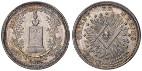 Medaglia 1804 Loggia massonica della “Sincerità” all’Oriente di Rheims. D/ “LOGE DE LA SINCERITE”: circolarmente in alto. Cippo sormontato da cuore fi...