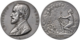 Giuseppe Verdi (1813-1901) Medaglia 1902 Primo Anniversario della morte del Celebre compositore, Euterpe, musa della musica, nuda regge una cetra e di...