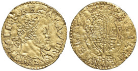 NAPOLI Filippo II (1554-1598) Scudo d'oro 1582 sigle GR VP due globetti sopra e sotto la data - Magliocca 9/4 AU (g 3,31) R

Status: qSPL
