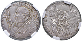 Clemente VIII (1592-1605) Ferrara - Testone 1598 - Munt. 156 AG R Splendida patina iridiscente. In slab NGC AU 58 cod. 2804828-003. Ribattitura al D/ ...
