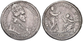 Innocenzo X (1644-1655) Piastra A. IX - Munt. 14 AG (g 31,79) RRR Moneta di estrema rarità, molto di più di quanto riportato nei testi. Tipologia coni...