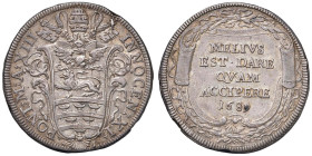 Innocenzo XI (1676-1689) Testone 1689 A. XIII - Munt. 116 AG (g 9,07) R Difetti di tondello. Stupenda patina da antica raccolta

Status: SPL