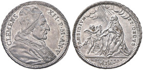 Clemente XII (1730-1740) Testone 1735 A. V - Munt. 33 AG (g 8,42) R Piccole screpolature al D/ ma comunque esemplare di altissima qualità

Status: F...