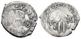 Felipe IV (1621-1665). Dieciocheno. 1642. Valencia. (FM-130 variante). Ag. 2,14 g. El 2 de la fecha invertido. Dos puntos sobre la corona. La leyenda ...