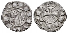Reino de Castilla y León. Alfonso VIII (1158-1214). Dinero. Toledo. (Bautista-no cita). Ve. 0,76 g.  La S de ANFUS tumbada. Muy rara. MBC+. Est...75,0...