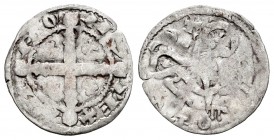 Reino de Castilla y León. Alfonso IX (1188-1230). Dinero. Coruña. (Bautista-224). Ve. 0,77 g. Con C delante del león y venera bajo la cruz potenzada. ...
