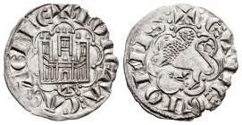 Reino de Castilla y León. Alfonso X (1252-1284). Novén. Toledo. (Bautista-401 variante). Ve. 0,71 g. T entre puntos debajo del castillo. Con 3 puntos ...