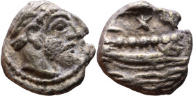Phoenicia, Arados. Uncertain king. Circa 380-351 Silver coin. Obv: Bust of king. Rev: Galley

9mm 0,95g