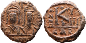 Justin II and Sophia (565-578) Hallf Follis Obverse: DN IVSTINVS PP AVG Justin and Sophia on thrones Reverse: Large K, Mintmark

23mm 7,00g
