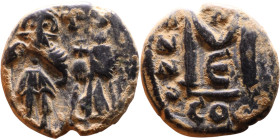 Heraclius and Hercalius Constantine (610-641) Follis. Obverse: Heraclius on left, Heraclius Constaninte on right, . Reverse: ANNO, Large M, cross abov...