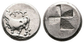 Thrace. Byzantion. Circa 340-320 BC. Silver Drachm or Siglos (15.48 mm, 5.39 g.). ΠY. Heifer with front left leg raised, standing to left on a dolphin...